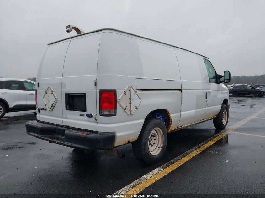 1FTNE1EW8ADA91796 2010 FORD TRANSIT photo no. 4