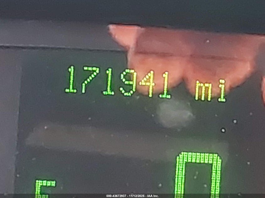 2006 Lincoln Town Car Signature VIN: 1LNHM81W66Y620608 Lot: 43672937