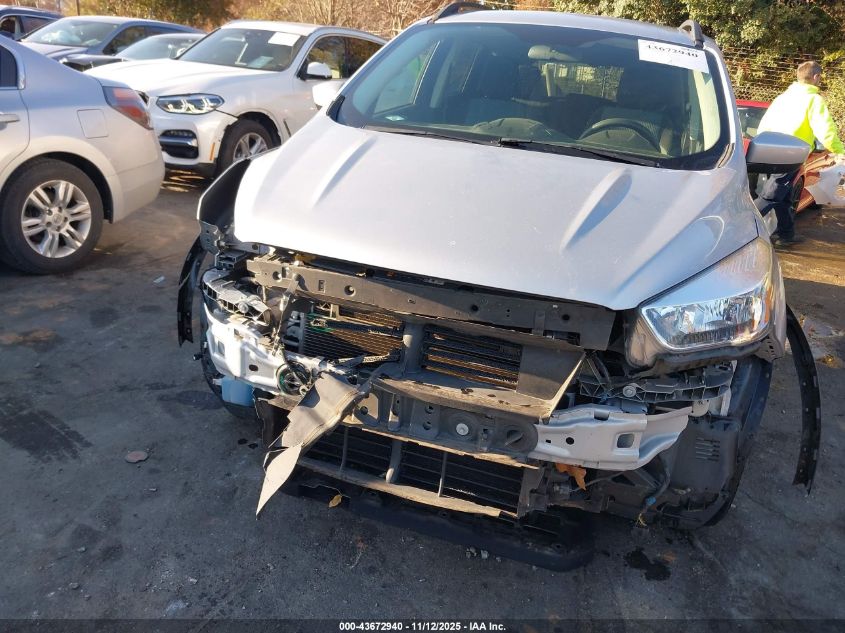 2018 Ford Escape Se VIN: 1FMCU0GDXJUD40935 Lot: 43672940