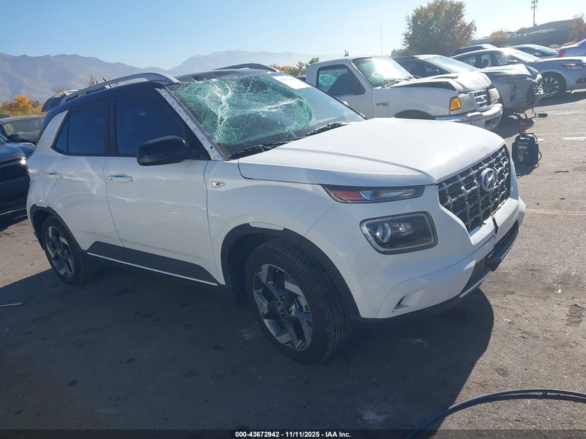 2023 HYUNDAI VENUE LIMITED - KMHRC8A36PU252405