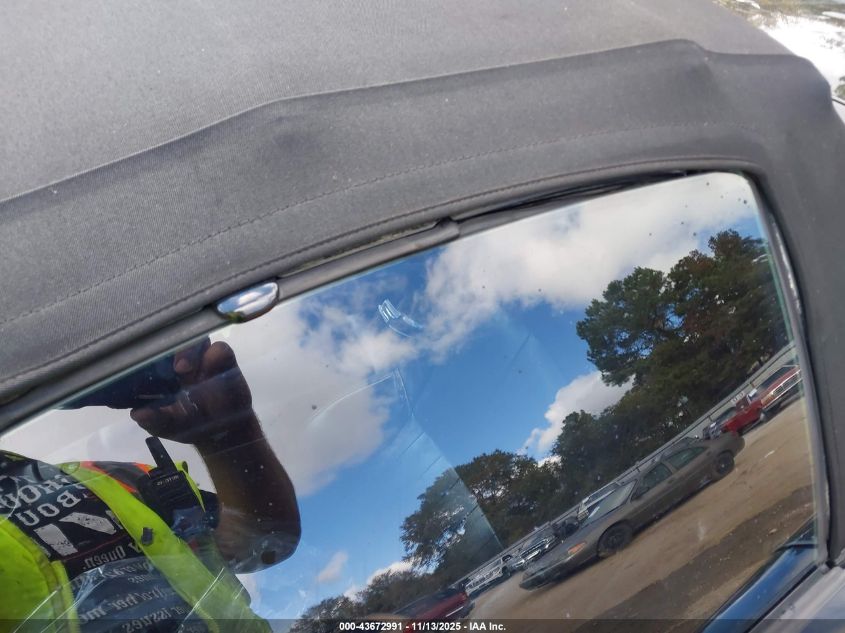 1999 Chevrolet Corvette VIN: 1G1YY32G2X5123571 Lot: 43672991