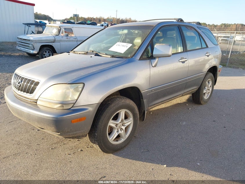 JTJGF10U720131920 2002 LEXUS RX photo no. 2