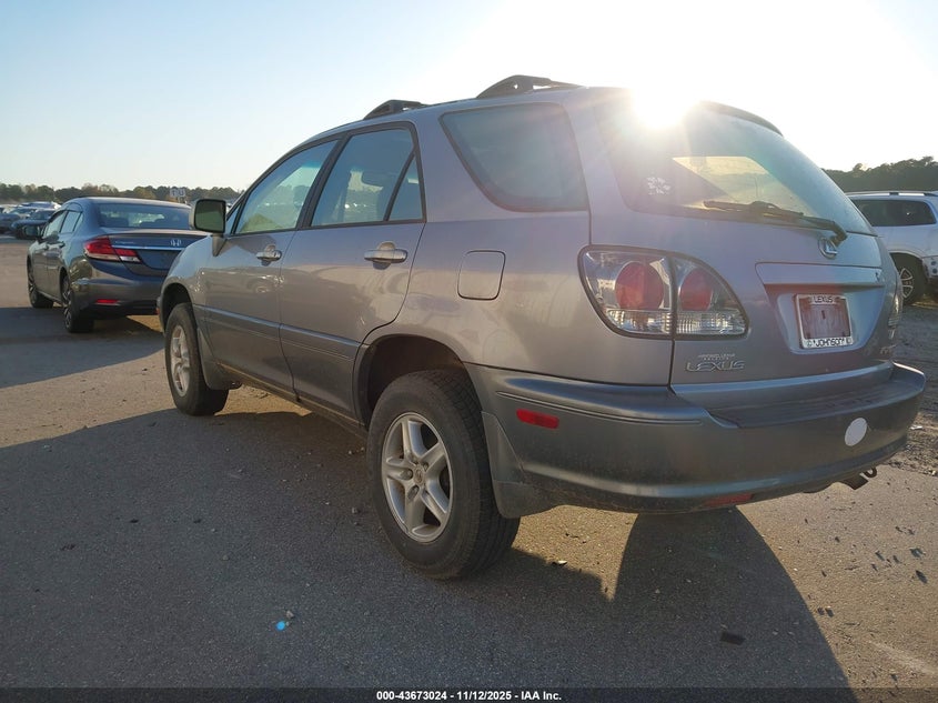 JTJGF10U720131920 2002 LEXUS RX photo no. 3