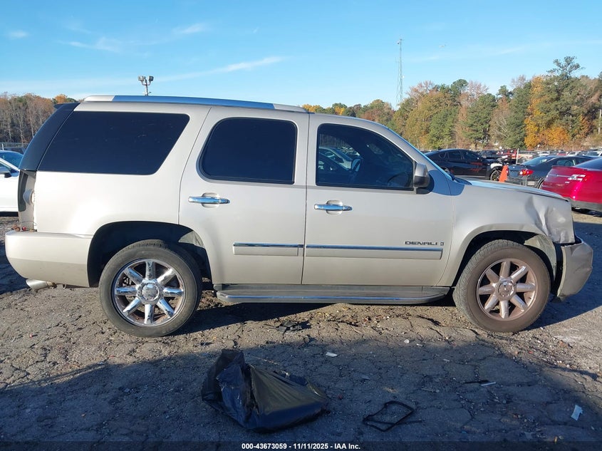 2009 GMC Yukon Denali VIN: 1GKFK03219R278243 Lot: 43673059