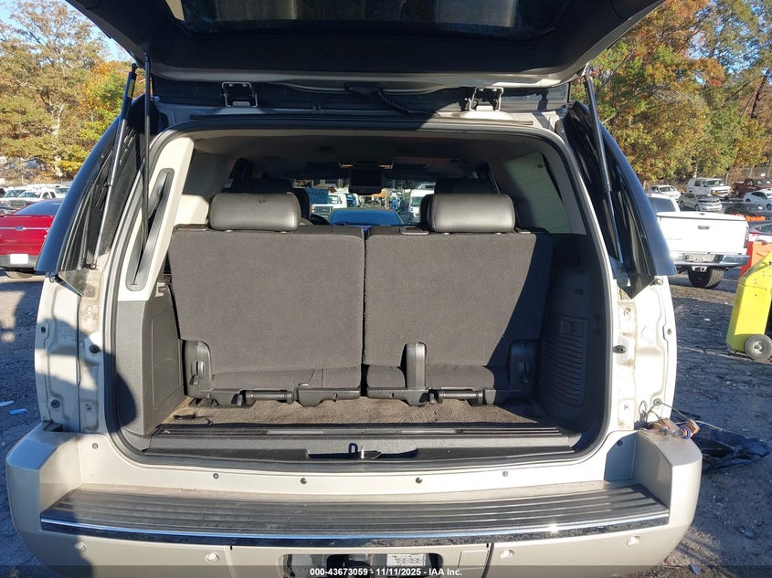 2009 GMC Yukon Denali VIN: 1GKFK03219R278243 Lot: 43673059