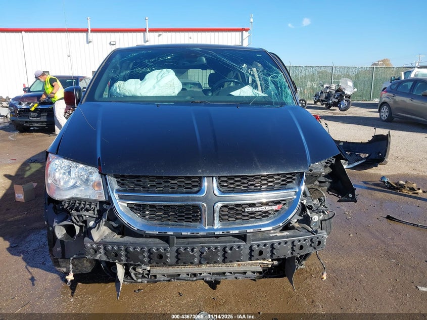 2020 Dodge Grand Caravan Sxt VIN: 2C4RDGCG7LR194517 Lot: 43673065