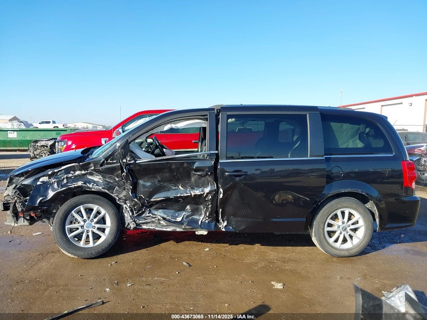 2020 Dodge Grand Caravan Sxt VIN: 2C4RDGCG7LR194517 Lot: 43673065