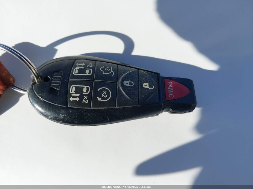 2020 Dodge Grand Caravan Sxt VIN: 2C4RDGCG7LR194517 Lot: 43673065