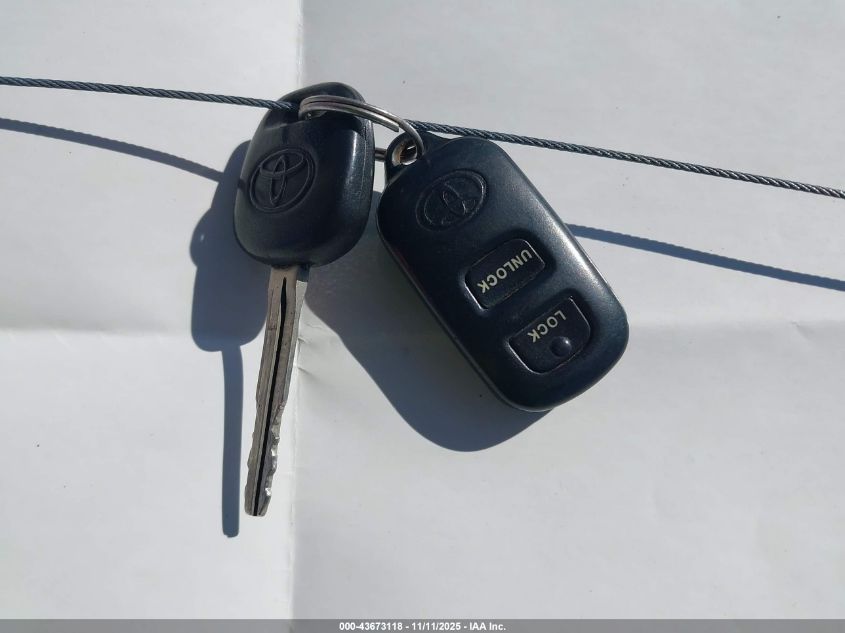 2006 Toyota Corolla Le VIN: 1NXBR32E96Z641136 Lot: 43673118