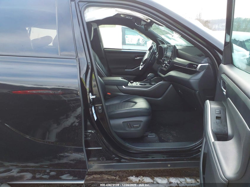 5TDJZRBH9MS135546 2021 TOYOTA HIGHLANDER photo no. 5