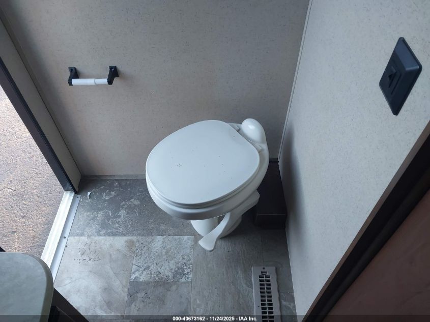 2015 Jayco Other VIN: 1UJBJ0BS2F1TR0591 Lot: 43673162