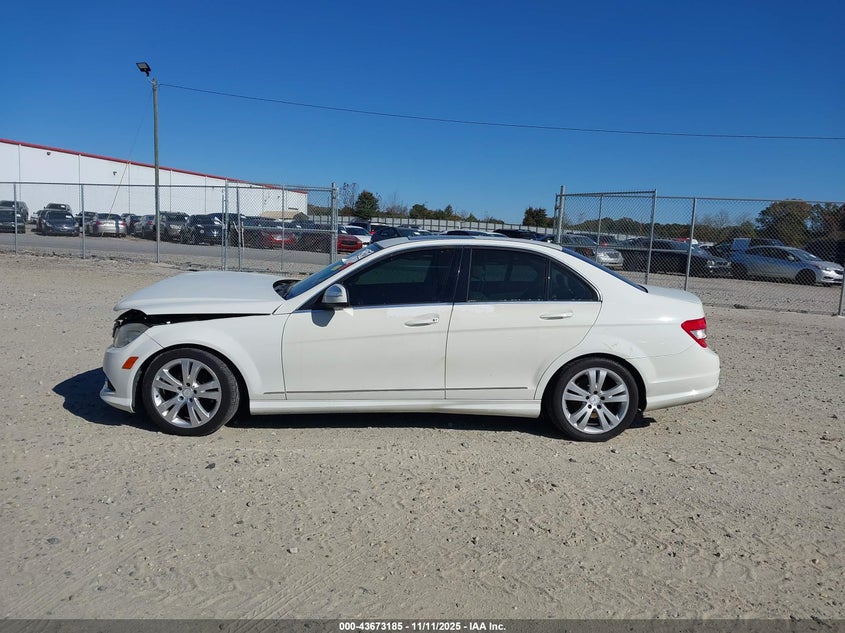 2009 Mercedes-Benz C 300 Luxury 4Matic/Sport 4Matic VIN: WDDGF81X79R067555 Lot: 43673185