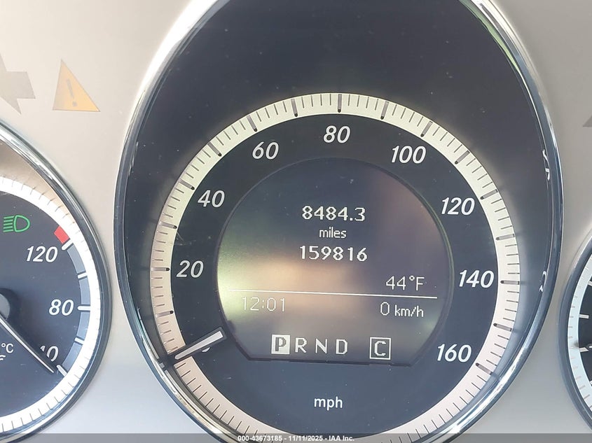 2009 Mercedes-Benz C 300 Luxury 4Matic/Sport 4Matic VIN: WDDGF81X79R067555 Lot: 43673185