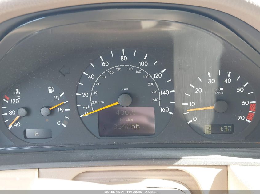 2001 Mercedes-Benz E 430 4M VIN: WDBJF83J11X046952 Lot: 43673201