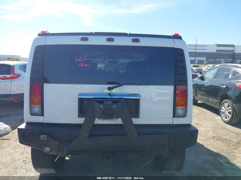 2003 Hummer H2 VIN: 5GRGN23U43H119930 Lot: 43673211