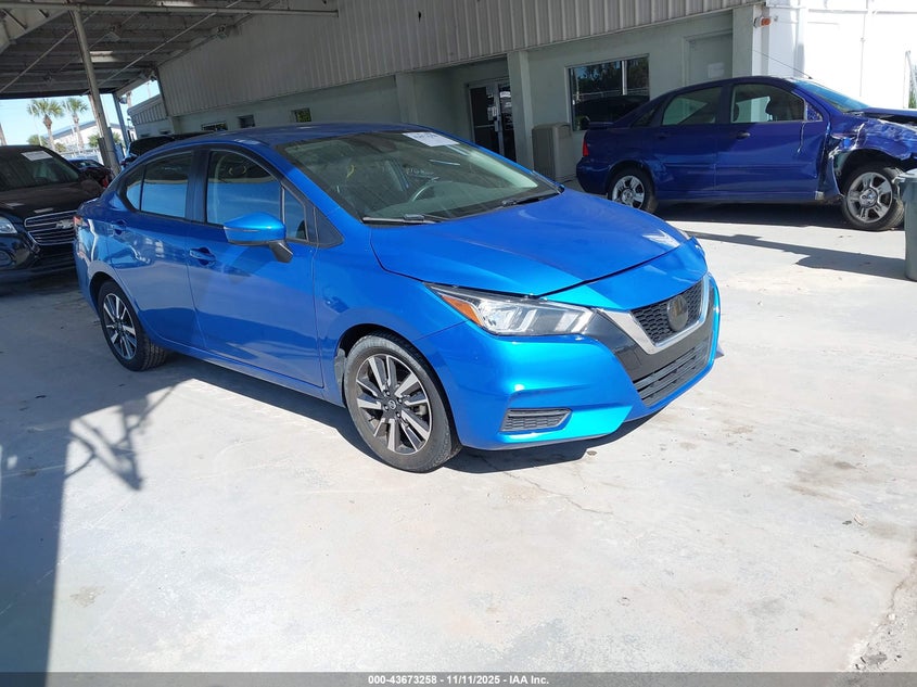 NISSAN VERSA SV XTRONIC CVT