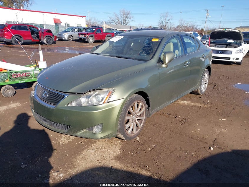JTHCK262862006359 2006 LEXUS IS photo no. 2