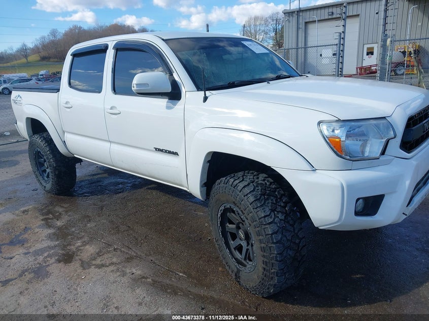 TOYOTA TACOMA BASE V6