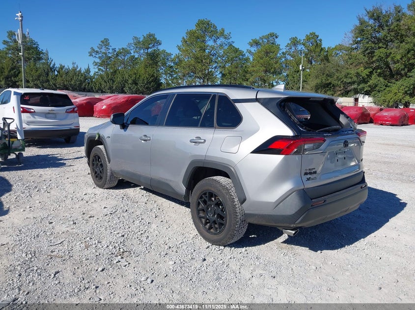 2021 TOYOTA RAV4 XLE 2T3W1RFV7MC147238