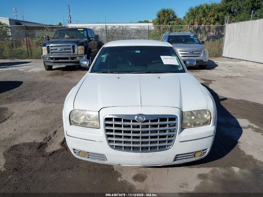 2010 Chrysler 300 Touring/Signature Series/Executive Series VIN: 2C3CA5CV1AH315194 Lot: 43673479