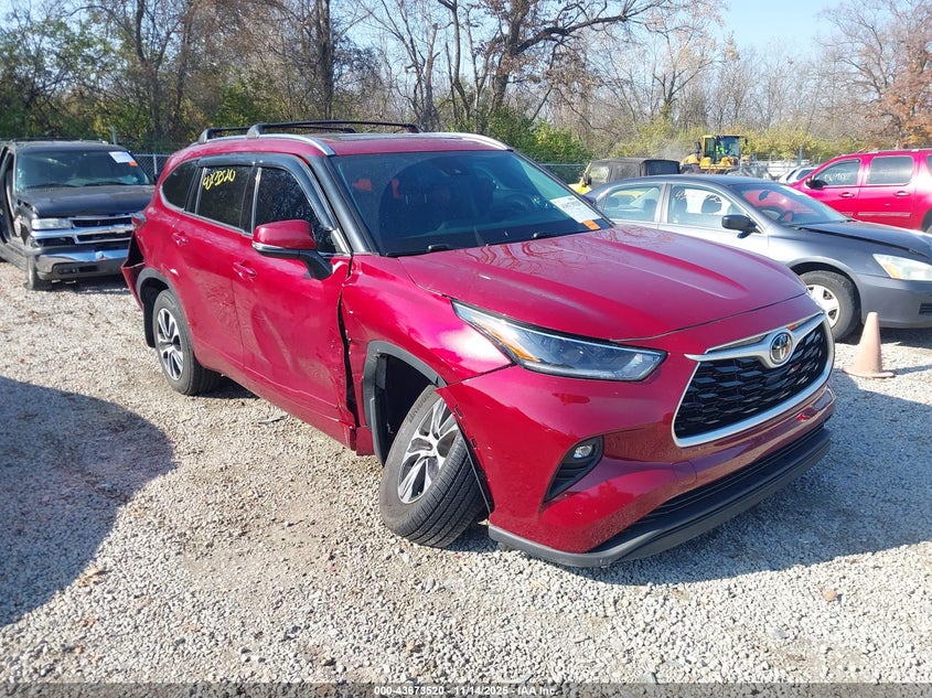 TOYOTA HIGHLANDER XLE