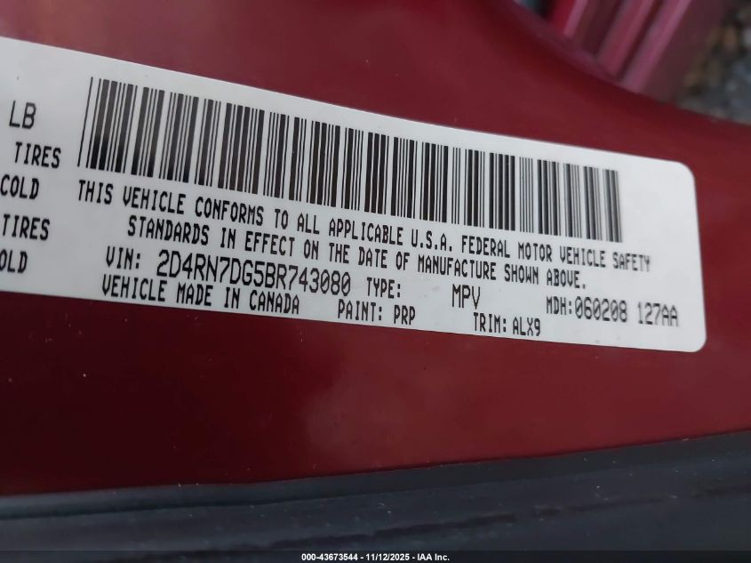 2011 Dodge Grand Caravan R/T VIN: 2D4RN7DG5BR743080 Lot: 43673544