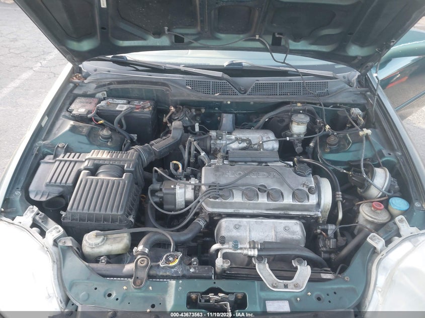 1999 Honda Civic Ex VIN: 1HGEJ8247XL093899 Lot: 43673563