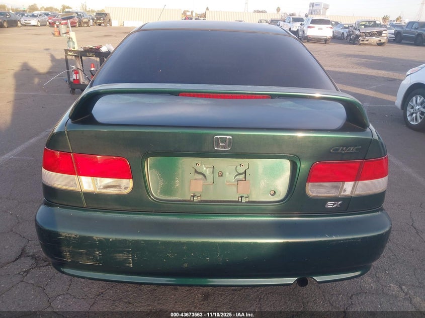 1999 Honda Civic Ex VIN: 1HGEJ8247XL093899 Lot: 43673563