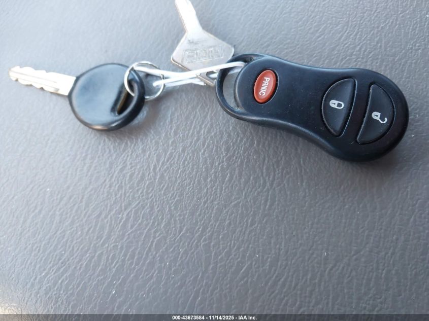 2004 Dodge Dakota Slt VIN: 1D7HL48N14S682517 Lot: 43673584