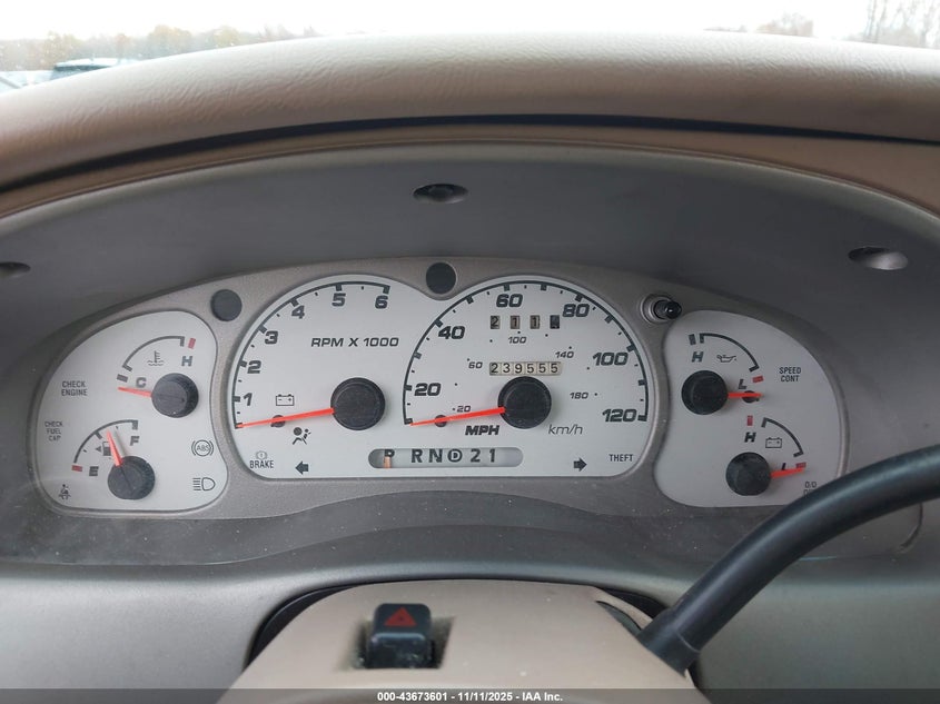 2001 Ford Explorer Sport Trac VIN: 1FMZU67E31UC69275 Lot: 43673601