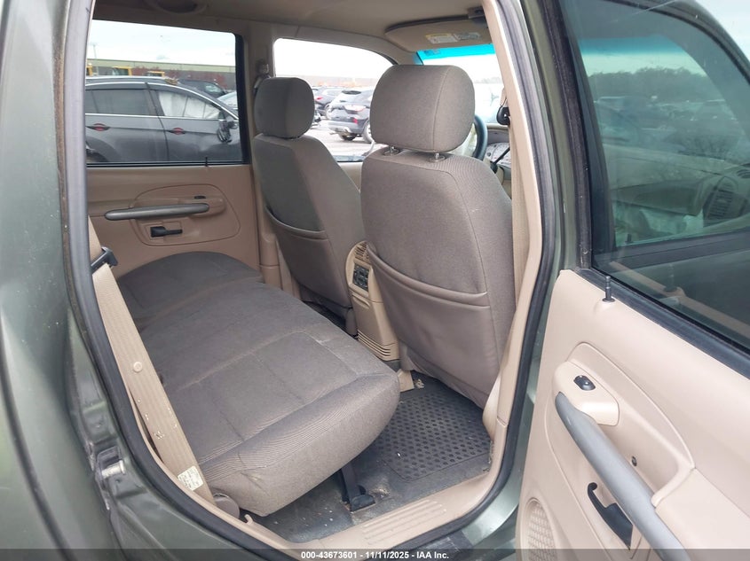 2001 Ford Explorer Sport Trac VIN: 1FMZU67E31UC69275 Lot: 43673601