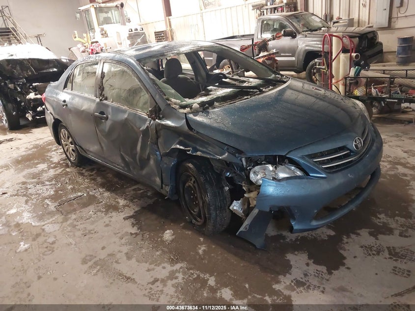 2013 TOYOTA COROLLA LE - 5YFBU4EE7DP076688