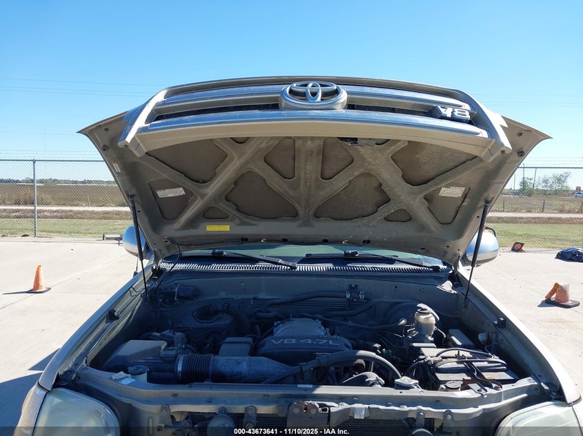 2004 Toyota Tundra Sr5 V8 VIN: 5TBET34124S437317 Lot: 43673641