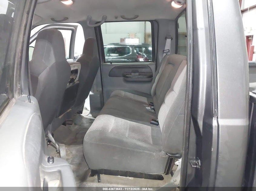 2002 Ford F-250 Lariat/Xl/Xlt VIN: 1FTNW21F42EC02042 Lot: 43673643