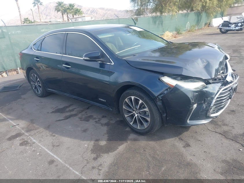 TOYOTA AVALON XLE PREMIUM