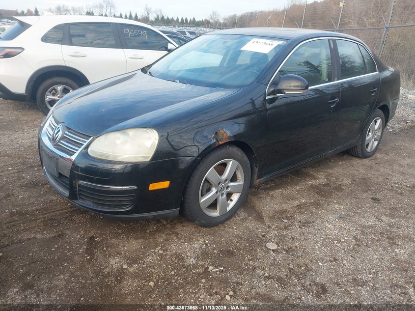 3VWRZ71K38M099764 2008 VOLKSWAGEN JETTA photo no. 2