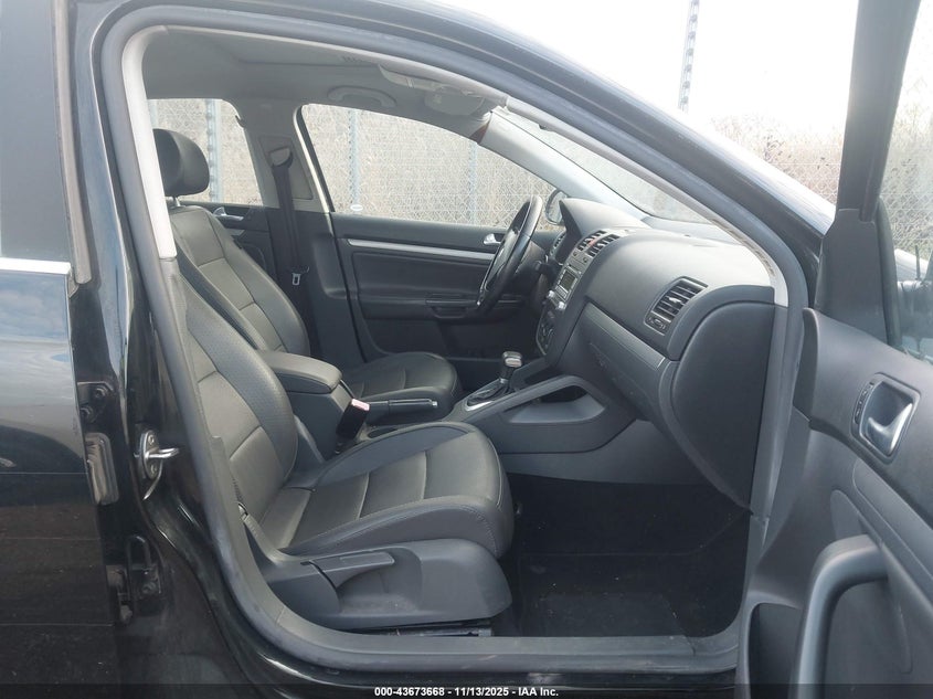 3VWRZ71K38M099764 2008 VOLKSWAGEN JETTA photo no. 5