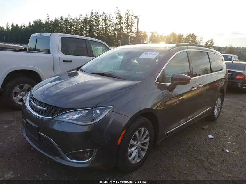 2017 CHRYSLER PACIFICA TOURING-L - 2C4RC1BG5HR758125