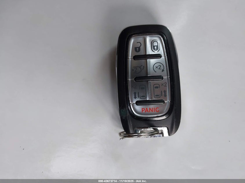 2017 CHRYSLER PACIFICA TOURING-L - 2C4RC1BG5HR758125