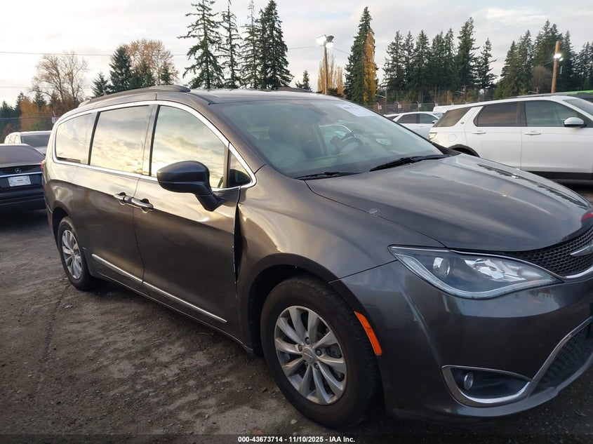 2017 CHRYSLER PACIFICA TOURING-L - 2C4RC1BG5HR758125