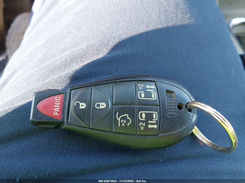 2014 Dodge Grand Caravan Sxt VIN: 2C4RDGCG0ER267424 Lot: 43673822