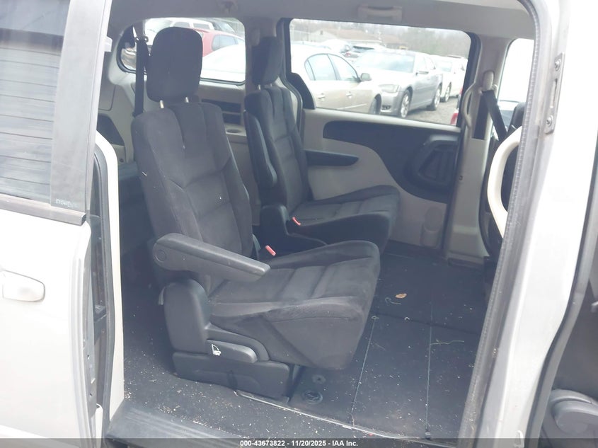 2014 Dodge Grand Caravan Sxt VIN: 2C4RDGCG0ER267424 Lot: 43673822