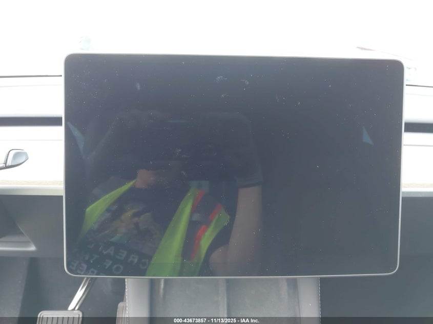 2023 Tesla Model Y Awd/Long Range Dual Motor All-Wheel Drive VIN: 7SAYGDEE1PA065333 Lot: 43673857