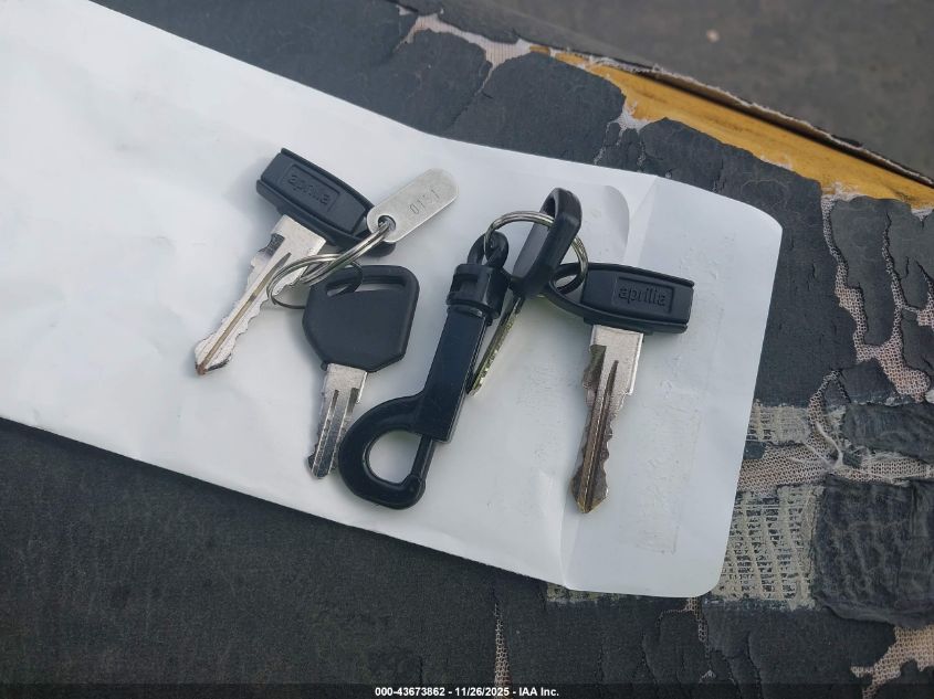 2009 Aprilia Sportcity One 125 VIN: ZD4SGC00394001174 Lot: 43673862