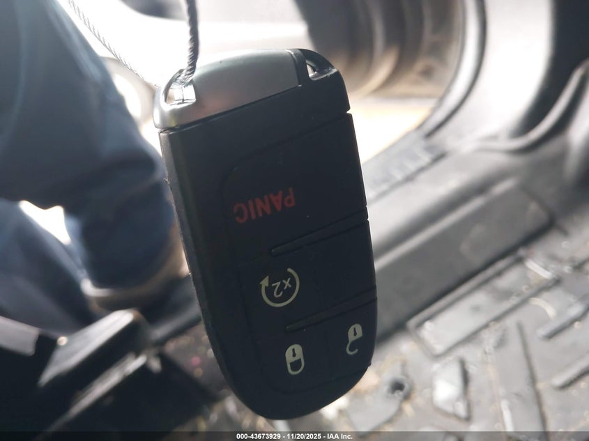 2016 Dodge Journey Se VIN: 3C4PDCABXGT210297 Lot: 43673929