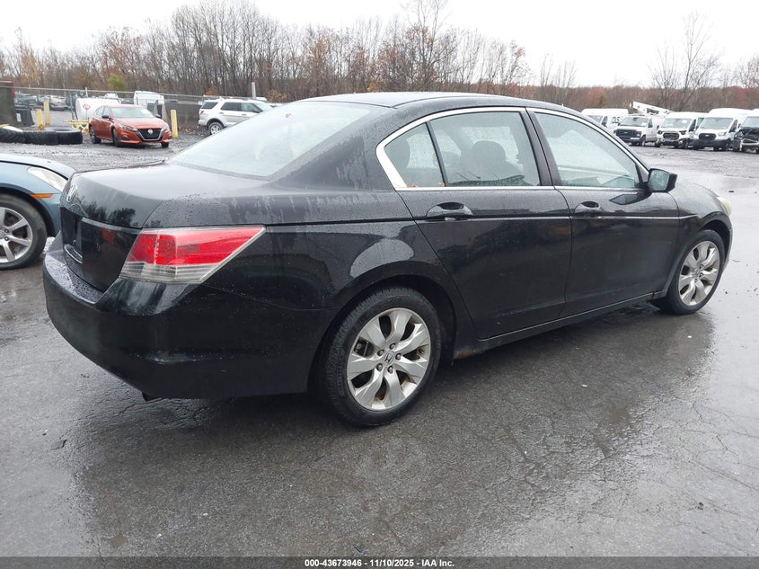 1HGCP26718A090114 2008 HONDA ACCORD photo no. 4