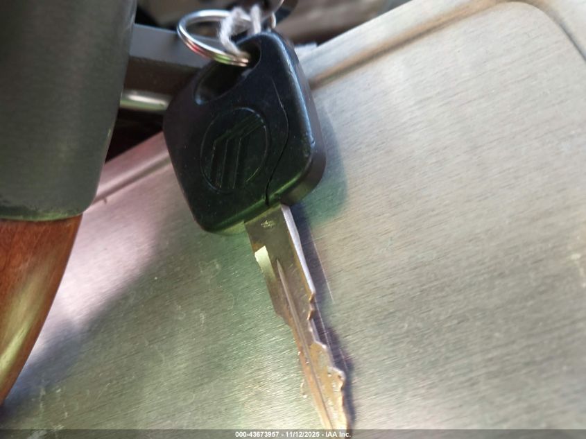 2002 Mercury Grand Marquis Ls VIN: 2MEFM75W62X625686 Lot: 43673957