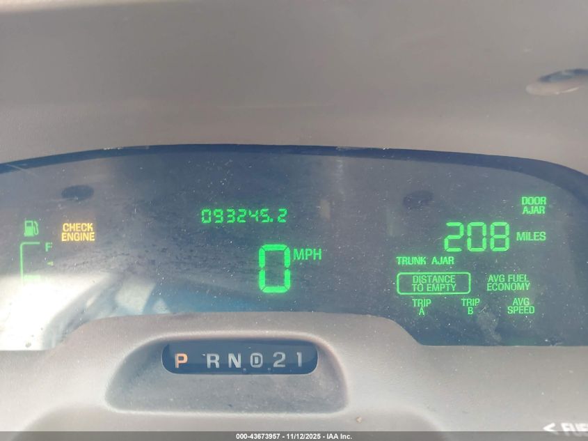 2002 Mercury Grand Marquis Ls VIN: 2MEFM75W62X625686 Lot: 43673957