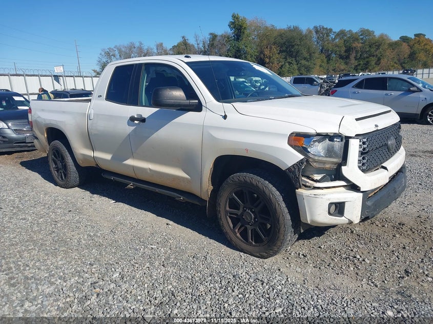 2019 TOYOTA TUNDRA SR5 5.7L V8 - 5TFUW5F18KX801038