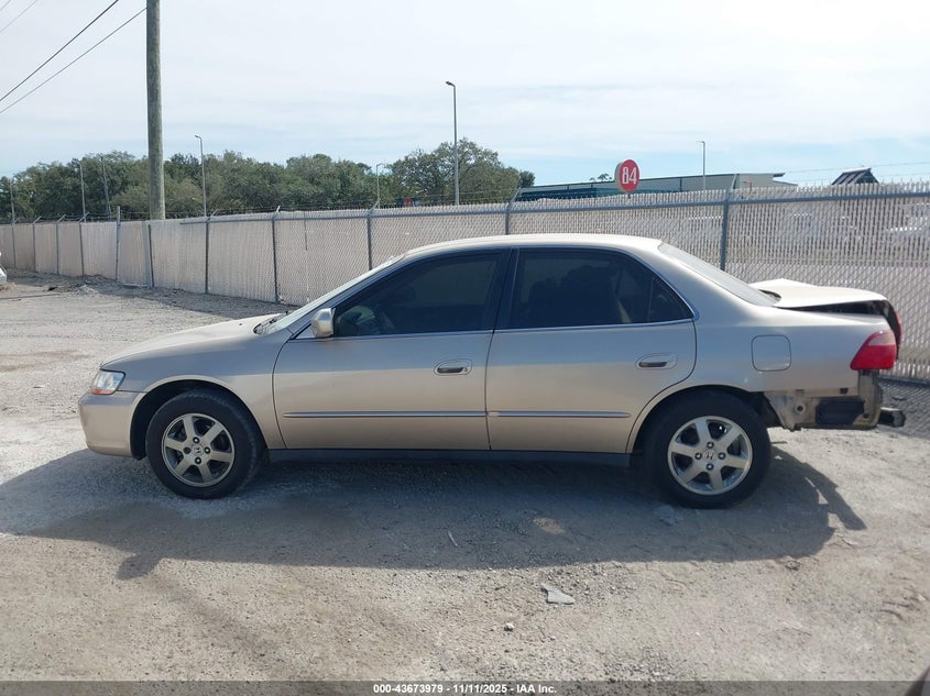 2000 Honda Accord 2.3 Se VIN: 1HGCG5677YA101683 Lot: 43673979